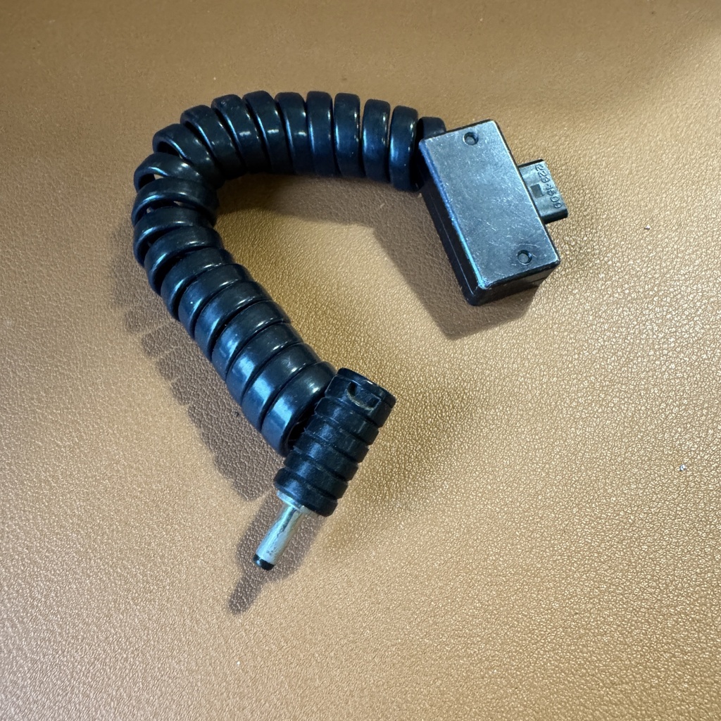 Aaton Heated Eyepiece cable