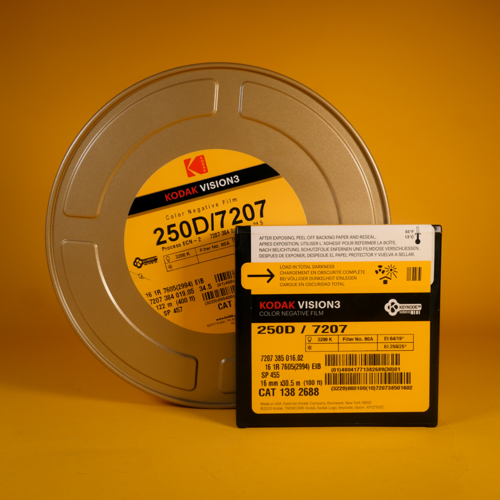 KODAK VISION3 250D - 7207 - 16mm | Helsinki Film & Gear