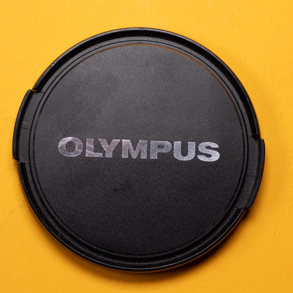 [K30455] Olympus LC-46 front lens cap 46mm