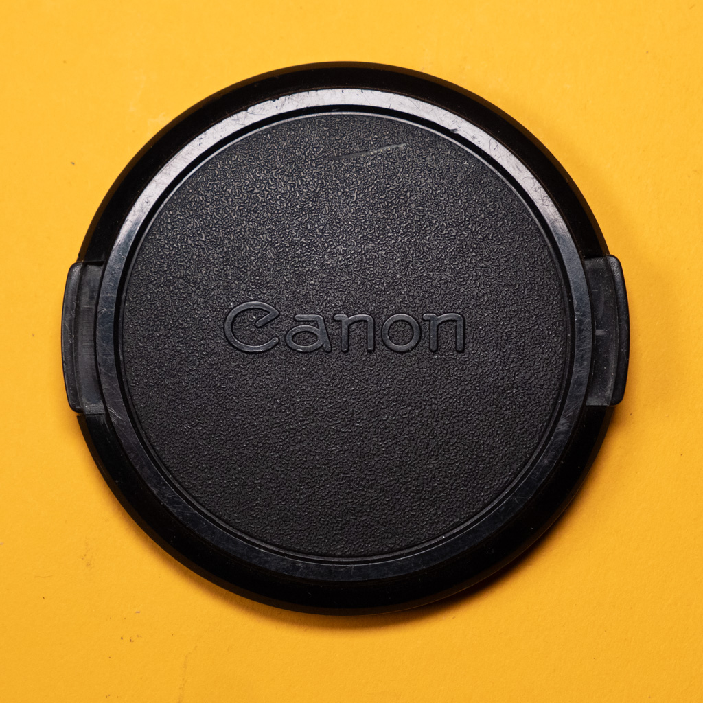 [K30459] Canon front lens cap pinch 62mm