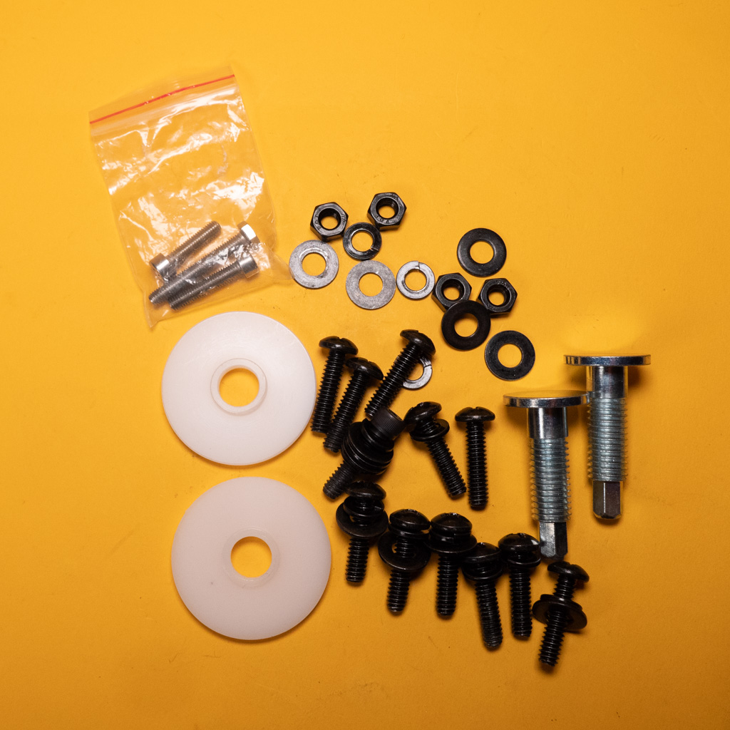 [K30497] Bag of Screws